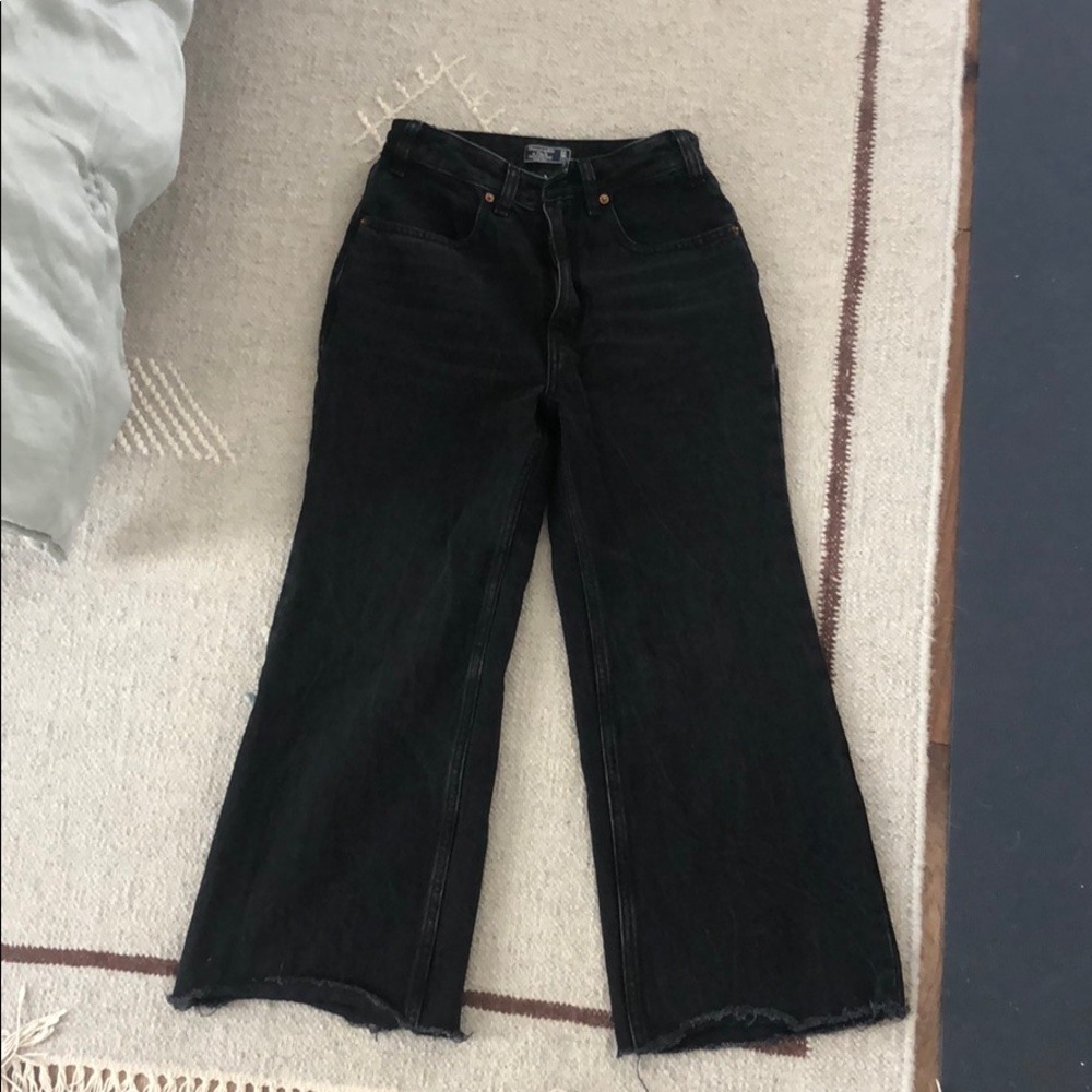 A&F Annie High Ride Wide Leg Black Jeans SZ 24 00